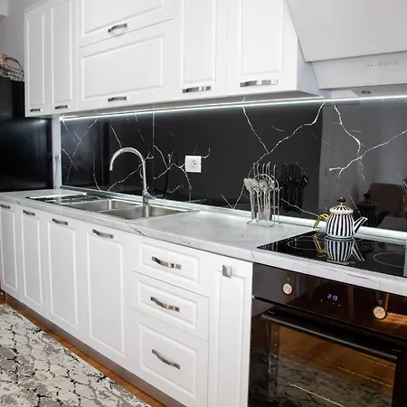 Apartamento Blerta *